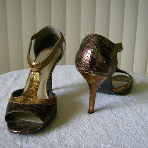New York Transit heels, Faux gold snakeskin heels, size 8.5